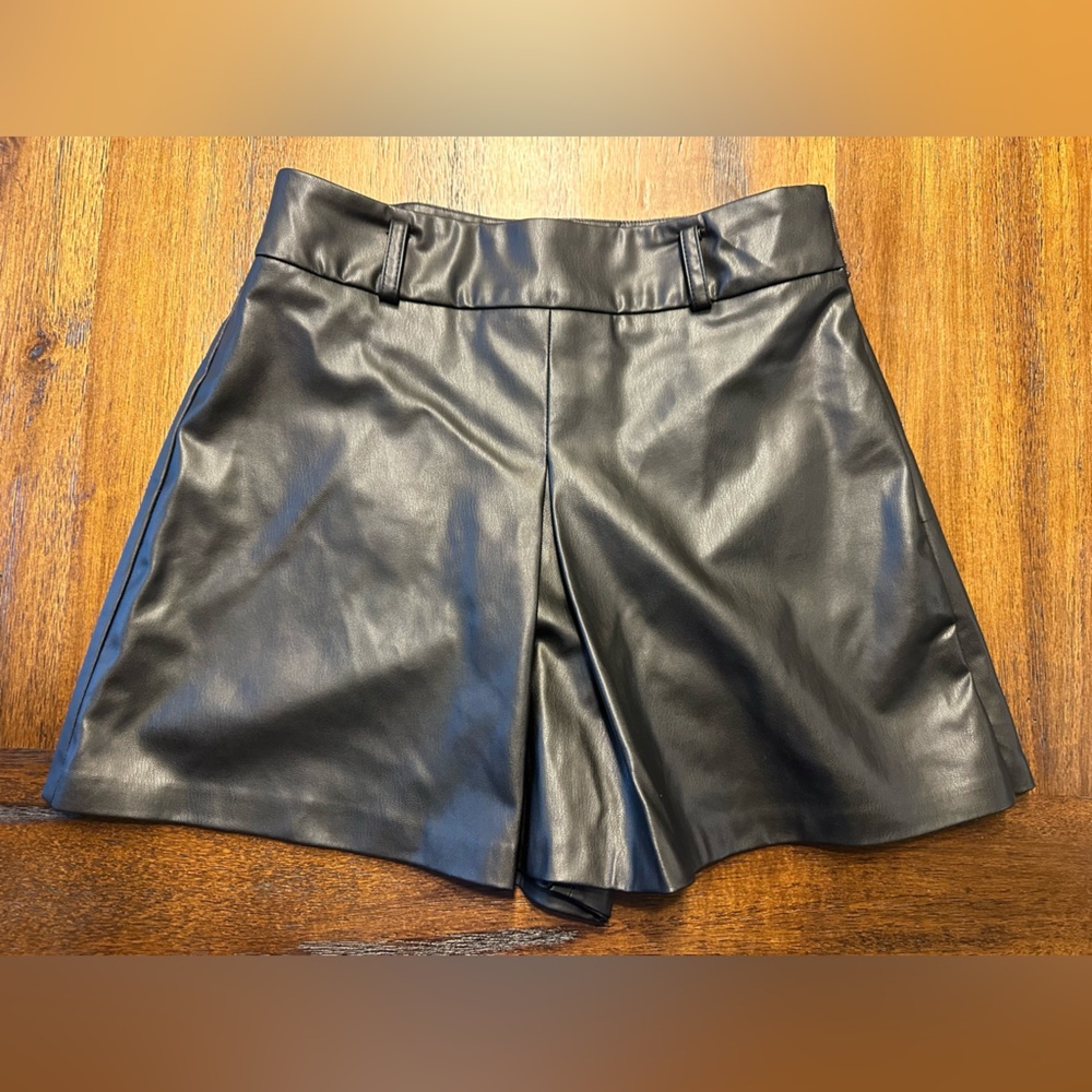 Zara Black Leather Skort- size XS